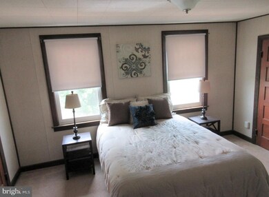 7704 Bay Front Rd, Baltimore, MD 21219 - photo 7