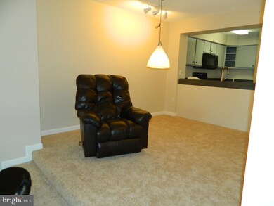 18144 Windsor Hill Dr, Olney, MD 20832 - photo 7