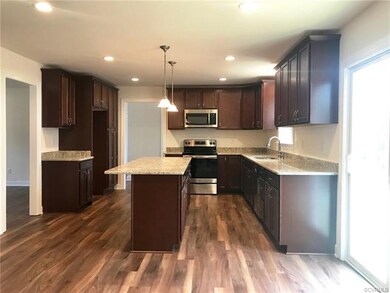 Granite Countertops &  Stainless Appliances