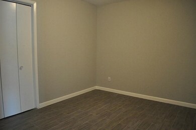 2311 Leaman Ave unit 6, Rosenberg, TX 77471 - photo 6