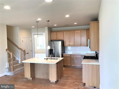 20245 Huntington Ct, Hagerstown, MD 21742 - photo 2