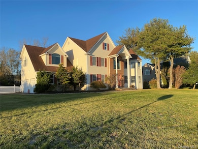 1 Pal Ct, Shoreham, NY 11786 - photo 2