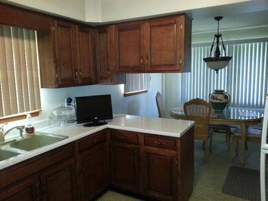 425 W 49th Ave, Gary, IN 46408 - photo 4