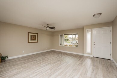 4726WCochiseDrGlendale-3