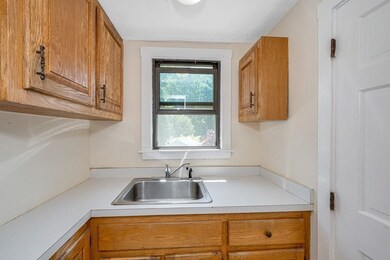 101 Nahant St, Wakefield, MA 01880 - photo 5
