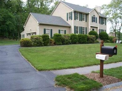 9 Coachmans Ln, Haverhill, MA 01832 - photo 3