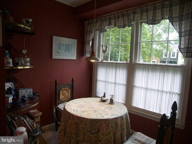 20505 Sterncroft Ct, Montgomery Village, MD 20886 - photo 7