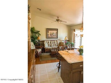 3735 Friedens Rd, Slatington, PA 18080 - photo 5