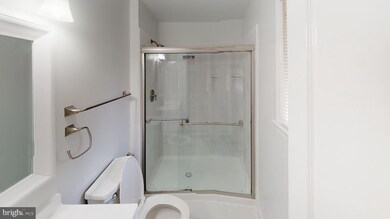 6509 Quentin Ct, New Carrollton, MD 20784 - photo 5