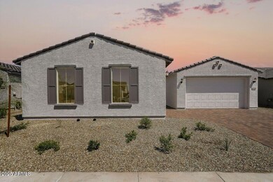 17118 W Hackamore Dr, Surprise, AZ 85387 - photo 4