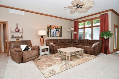 735 Willow Pointe South Dr, Plainfield, IN 46168 - photo 7