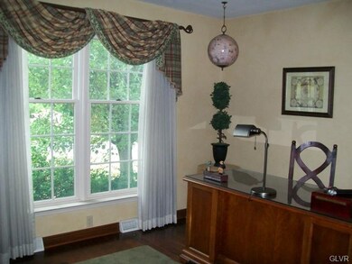 4809 Meadowview Terrace, Zionsville, PA 18092 - photo 6