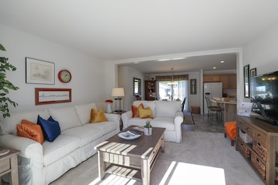 82 Crescent St unit 208-97-25-A, Plymouth, NH 03264 - photo 2