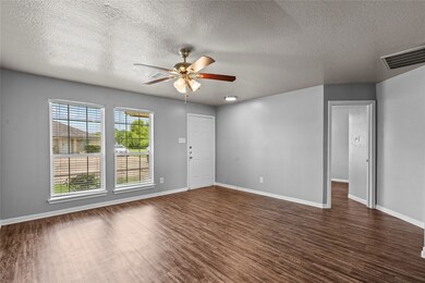 115 Green Isle Ave unit 115, Dickinson, TX 77539 - photo 4
