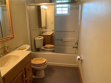 Full bath upstairs