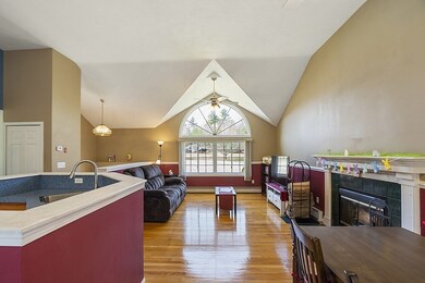 4 Wendy Place, Rochdale, MA 01542 - photo 4