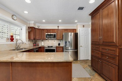 16918 Elmwood Glen Ct, Houston, TX 77095 - photo 7