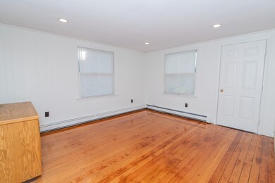 137A Kingstown Rd, Narragansett, RI 02882 - photo 2