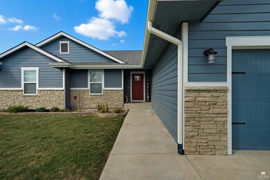 5632 Legends View Dr, Wamego, KS 66547 - photo 3