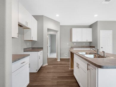 138 Bellewood Manor Dr, Magnolia, TX 77354 - photo 3