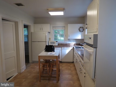 2407 Seminary Rd, Silver Spring, MD 20910 - photo 4