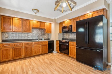 817 W Bigelow Ave unit 10, Findlay, OH 45840 - photo 3