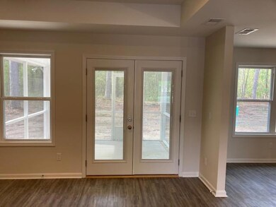 2840 S Wise Dr, Sumter, SC 29150 - photo 5