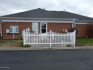8325 Juanita Goins Ct unit 8325, Louisville, KY 40228 - photo 5