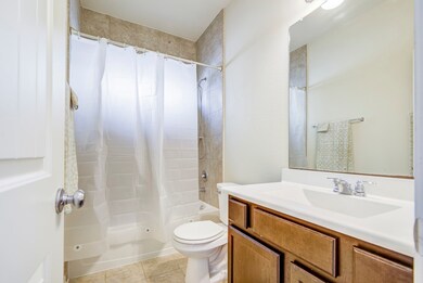 966 Jennifer St, Alvin, TX 77511 - photo 7