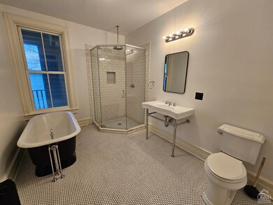 742 Warren St unit 2R, Hudson, NY 12534 - photo 7