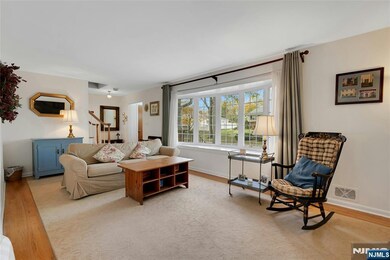 9 Glenfield Rd, Glen Ridge, NJ 07028 - photo 5