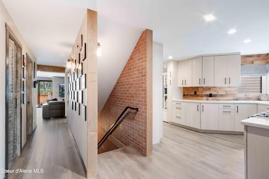 Northwest Village unit 29, Coeur D'Alene, ID 83814 - photo 2