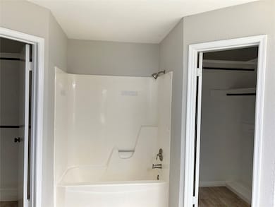 5738 Council Grove Ln, Houston, TX 77088 - photo 6