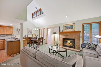 31 Harmon Dr, Stroudsburg, PA 18360 - photo 4