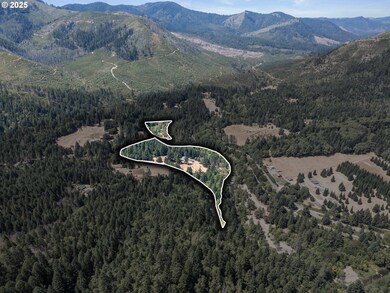 4215 Mount Reuben Rd, Glendale, OR 97442 - photo 4