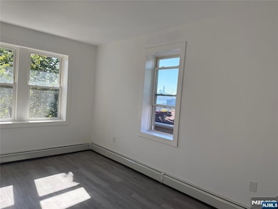 610 Gregory Ave unit 2, Weehawken, NJ 07086 - photo 4