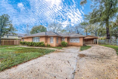8815 Shady Dr, Houston, TX 77016 - photo 2