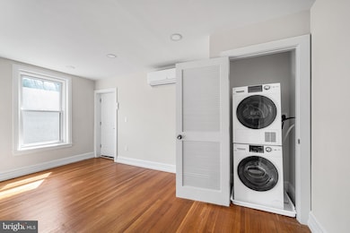 2309 Green St unit 3R, Philadelphia, PA 19130 - photo 5