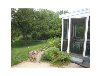 Screened Porch.