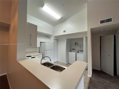 6968 SW 39th St unit F304, Davie, FL 33314 - photo 2