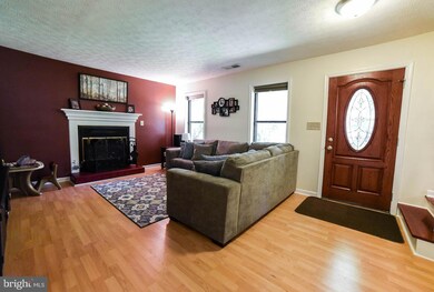 44541 White Pine Ct, California, MD 20619 - photo 5