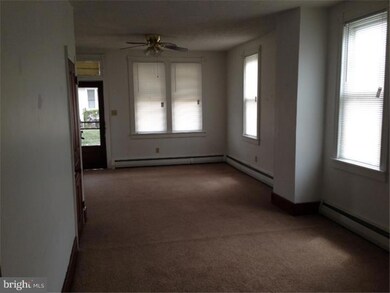 651 Mountain View Rd, Reading, PA 19607 - photo 6