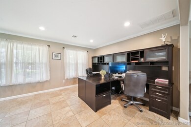 9123 E 38th St, Tulsa, OK 74145 - photo 7