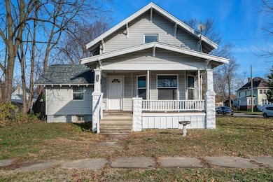 1121 Broadway St, Niles, MI 49120 - photo 2