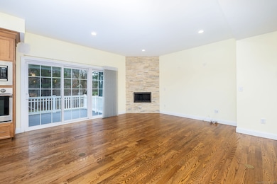 48 Sandstone Rd unit 48, Plainville, CT 06062 - photo 7