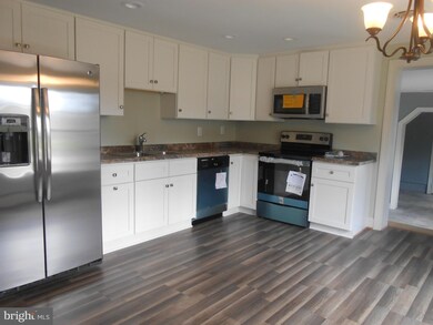 23224 Potter Dr, California, MD 20619 - photo 3