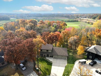 1930 127th Cir NW, Coon Rapids, MN 55448 - photo 2