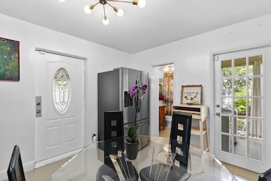 601 SW 5th Ct, Hallandale Beach, FL 33009 - photo 2