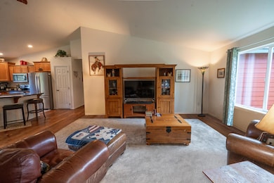 18420 Tumalo Reservoir Rd, Bend, OR 97703 - photo 6