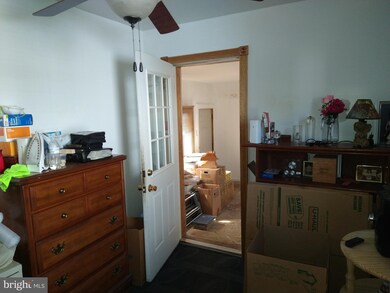 197 E Howard St, Clayton, NJ 08312 - photo 4